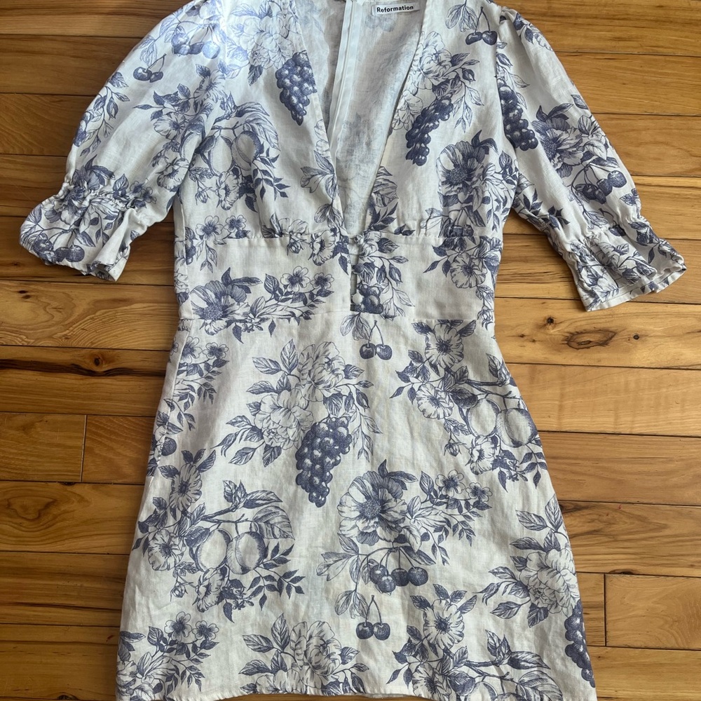 Reformation simi white & blue floral linen mini dress size 6